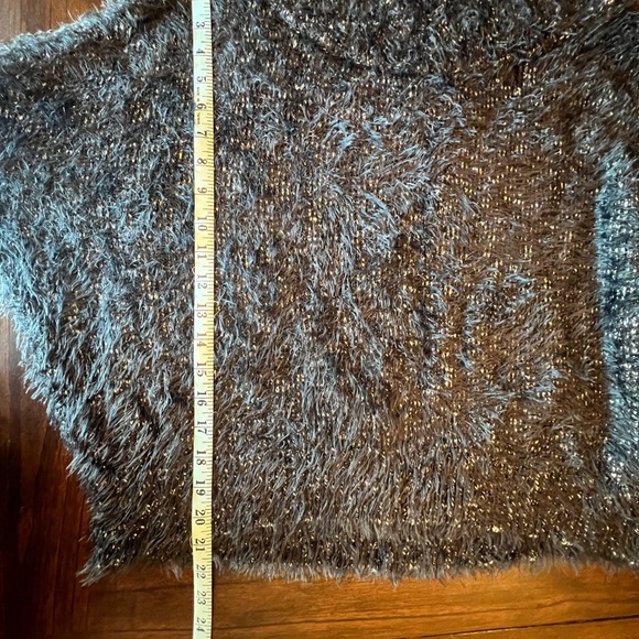 Express Black Speckled Chunky Knit Sweater Oversized Dolman Sleeve, Size Medium - Picture 8 of 9